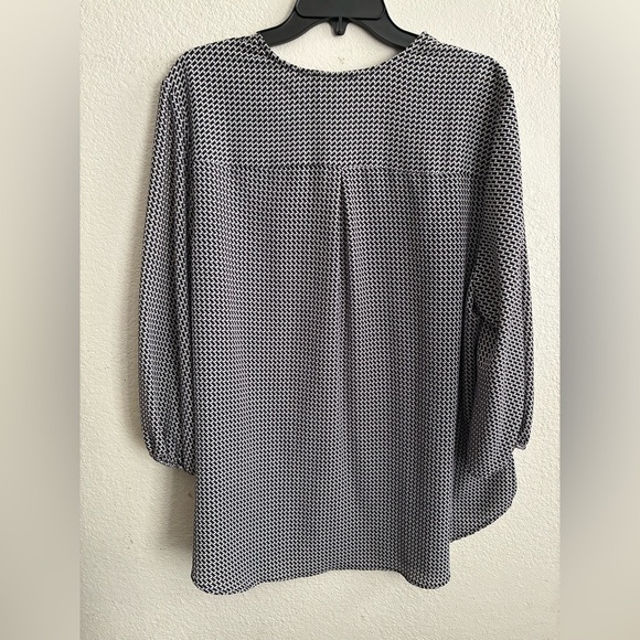 Adriana Papell Black and White Houndstooth Long Sleeve Blouse 1X - Picture 3 of 9